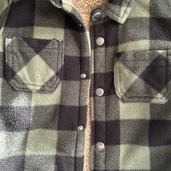 2 Fleece Flannels - Picture 5 of 5